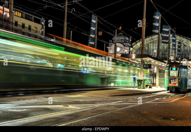 green-tram-approaching-the-platform-in-f