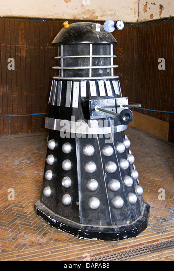 a-dalek-in-a-stable-dapab8.jpg