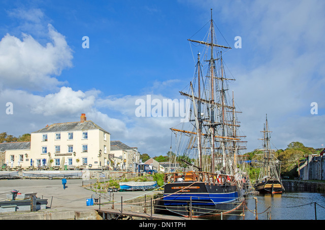 tall-ships-in-the-historic-port-of-charl