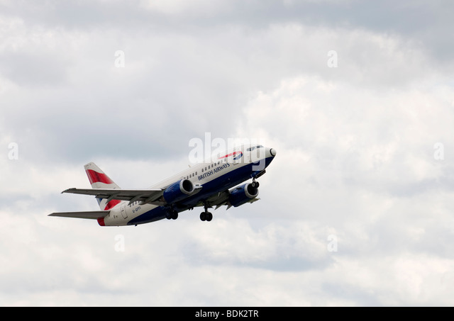 british-airways-boeing-737-528-g-gffi-ta
