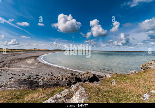 cemlyn-bay-anglesey-north-wales-eapyt7.j