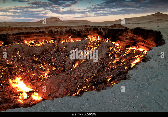 Fire-crater-gas-crater-Door-to-Hell-Darv