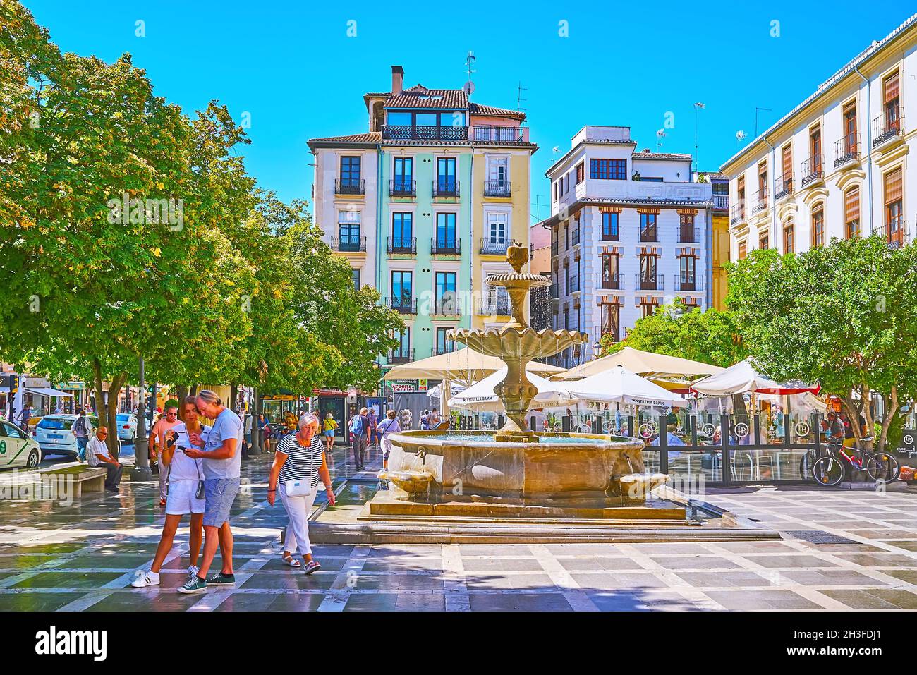 GRANADA, SPAIN - SEPTEMBER 27, 2019: Plaza Nueva square boasts ...