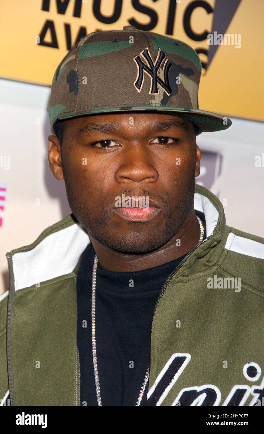 50 Cent attends the 2006 MTV Video Music Awards at Radio City Music ...
