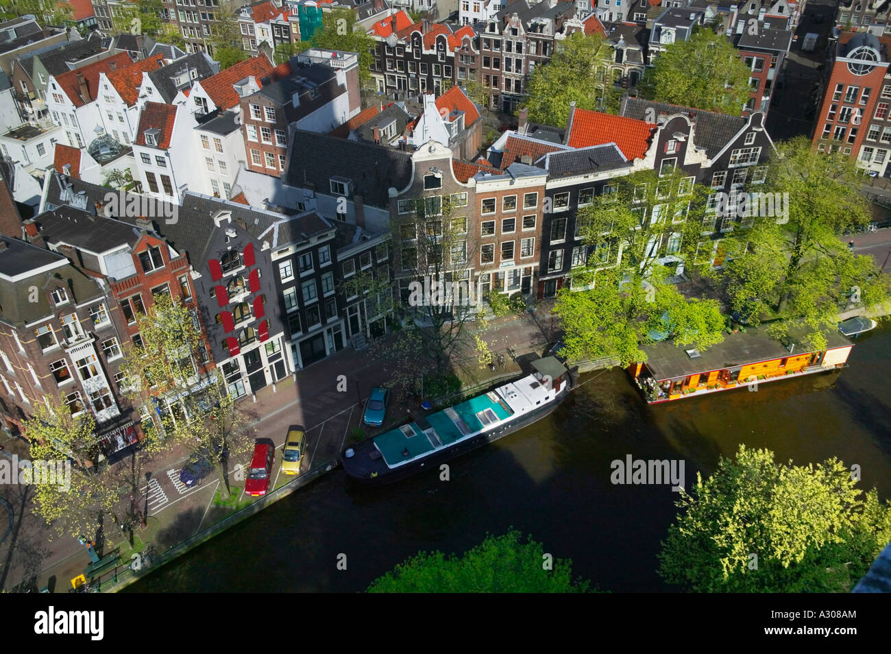 Cityscape with canal belt Amsterdam Netherlands Stock Photo - Alamy