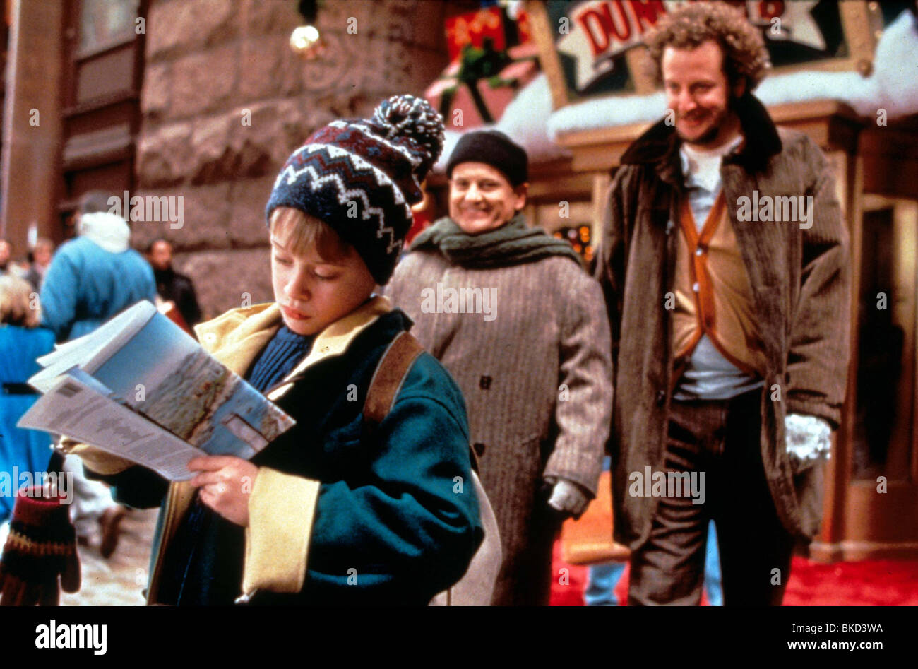 Home Alone 2 Lost In New York 1992 Macaulay Culkin Joe Pesci Daniel Stern Hm2 065 Stock