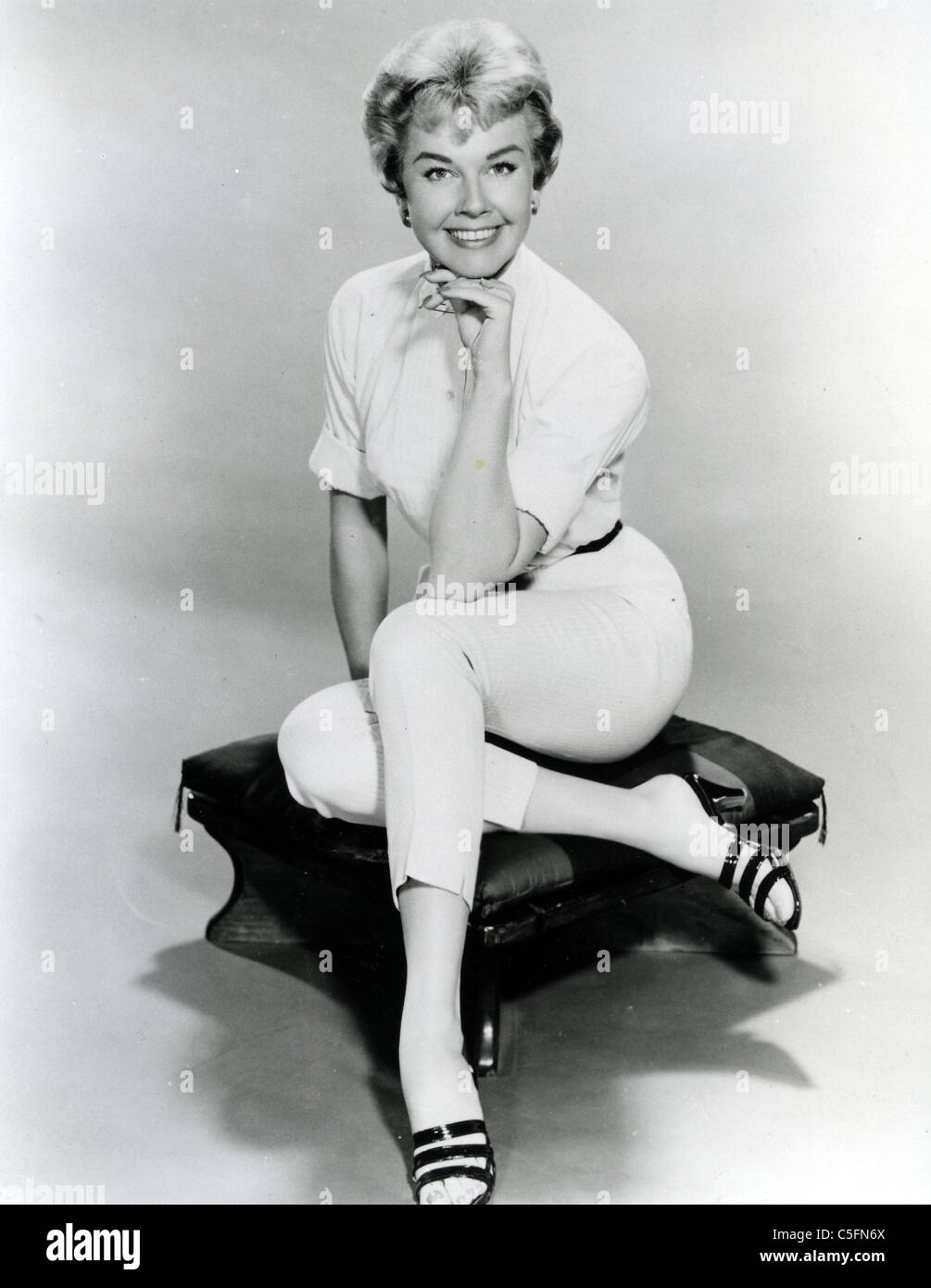 DORIS DAY US singer and film actress about 1957 Stock Photo - Alamy