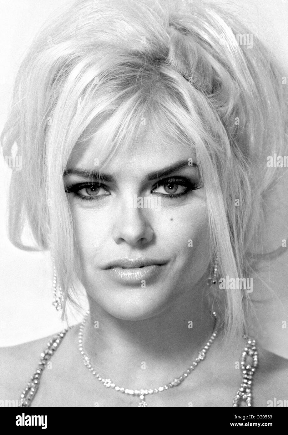 Jun 11 2007 Hollywood Florida Usa Anna Nicole Smith The Voluptuous Blonde Whose Life