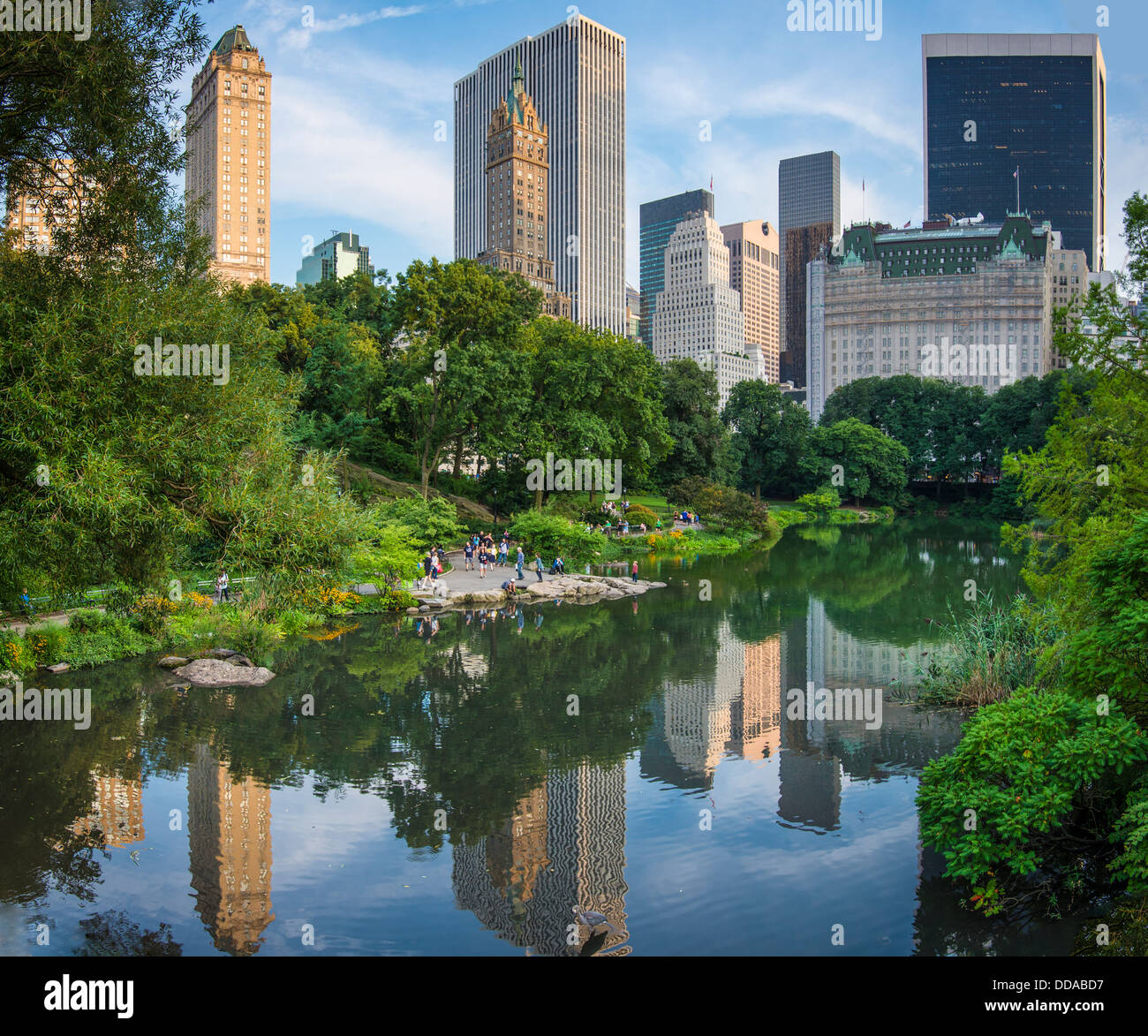 Central Park Lagoon in New York City Stock Photo - Alamy