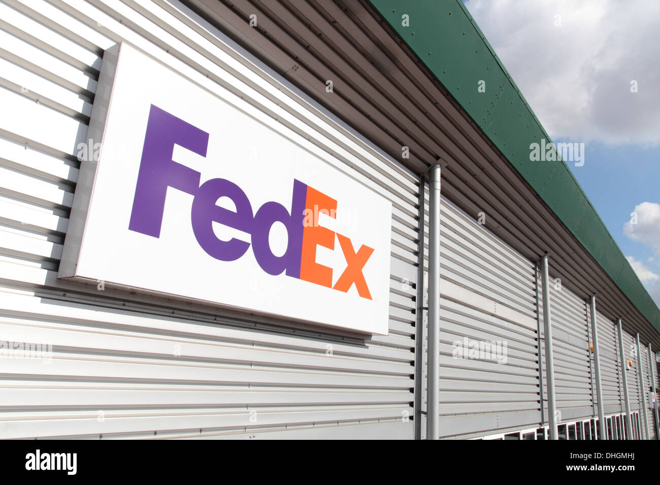 FedEx signage on distribution unit Stock Photo - Alamy