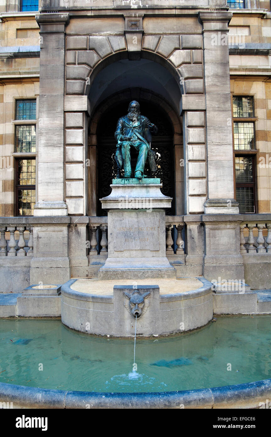Belgium, Antwerp, Hendrik Conscienceplein Fountain Stock Photo - Alamy