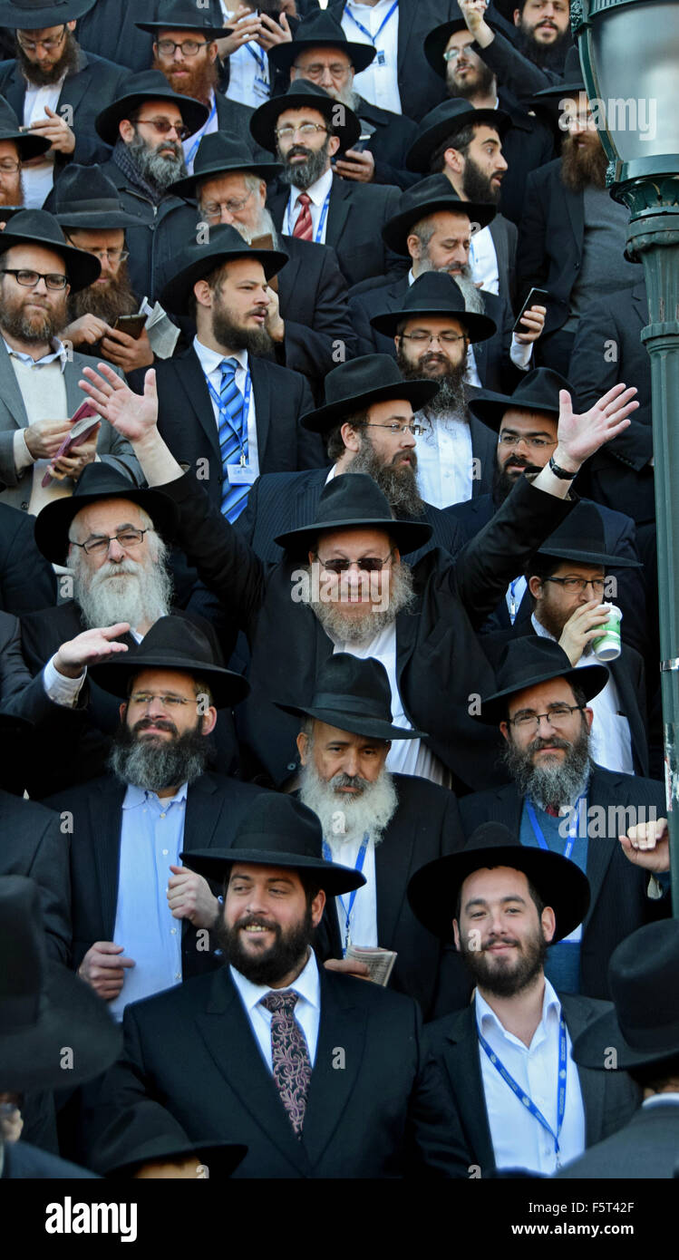 A Large Group Of Religious Jewish Rabbis Pose For A Photo At The Annual