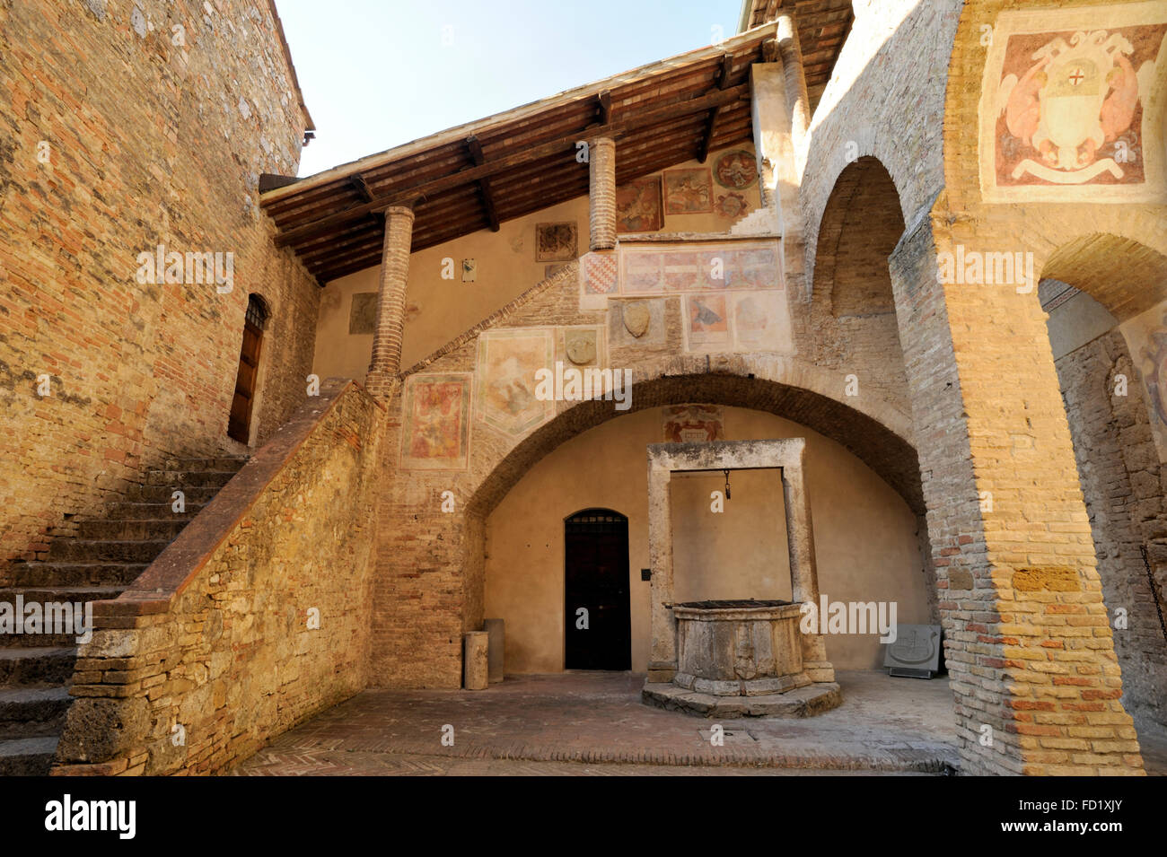 Courtyard 14th Century Palazzo Del Popolo Civic Museum San Gimignano Tuscany Italy Stock