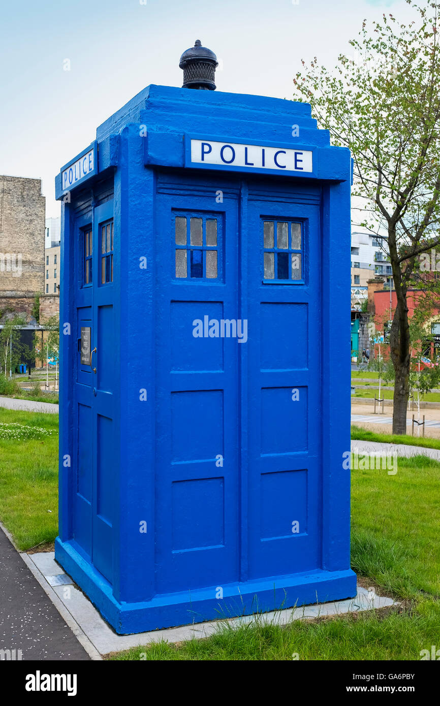 Traditional Police box, possibly Mark 2 version, London Road, Glasgow ...