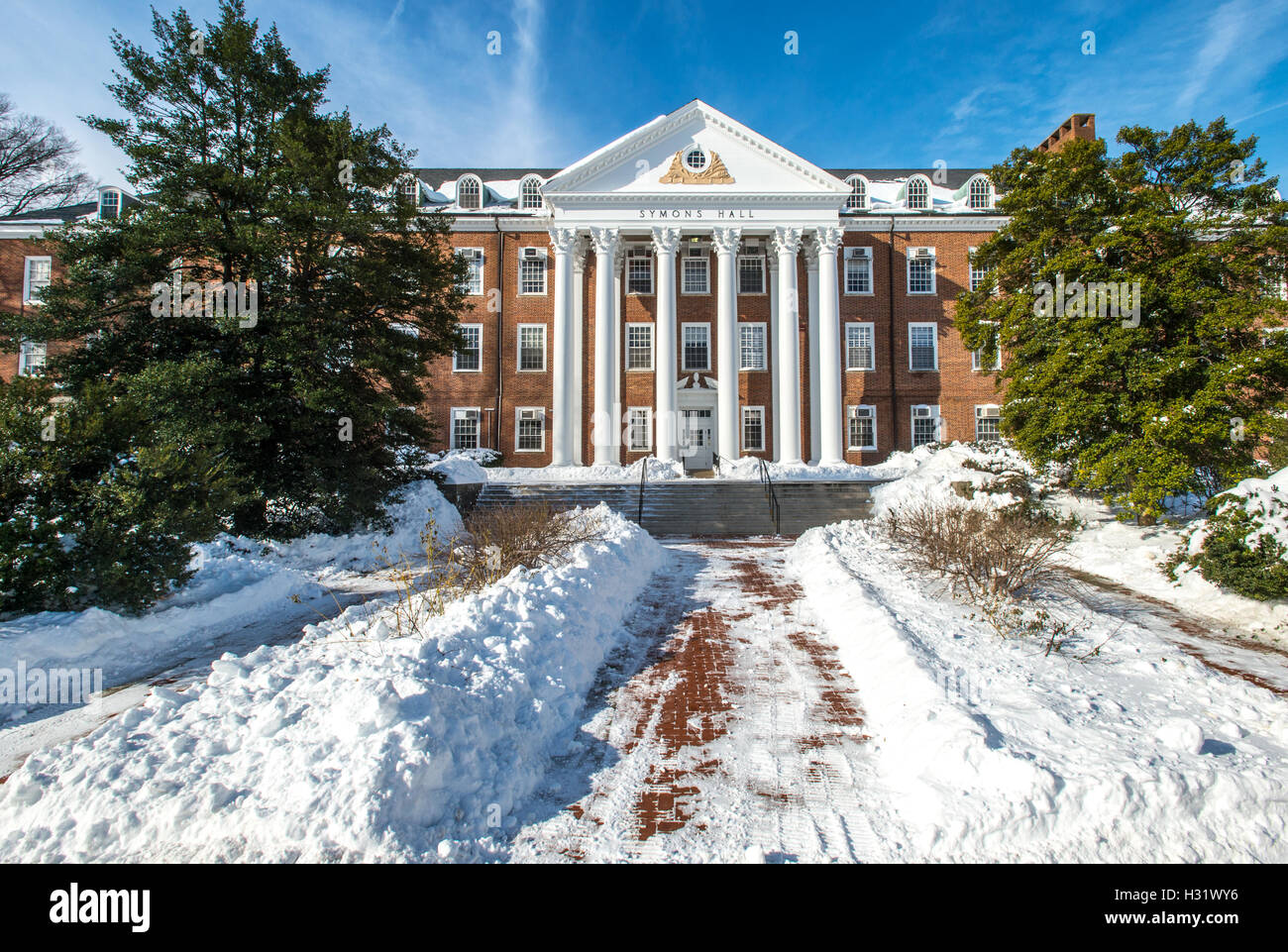 Snow on campus at the University of Maryland, College Park Stock Photo