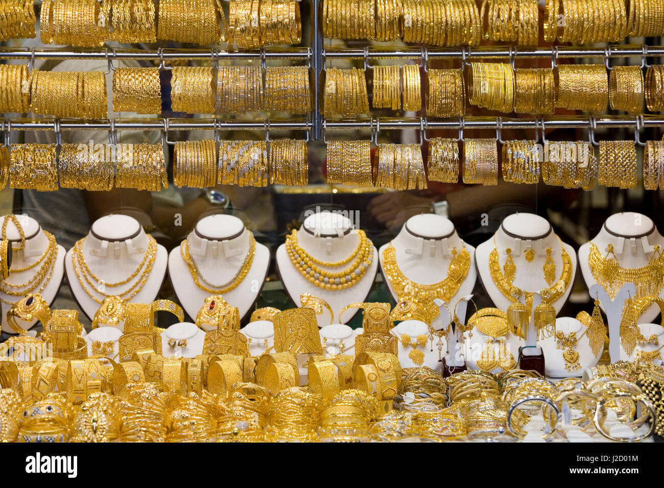 Golden Jewelry for sale, Dubai, United Arab Emirates Stock Photo - Alamy