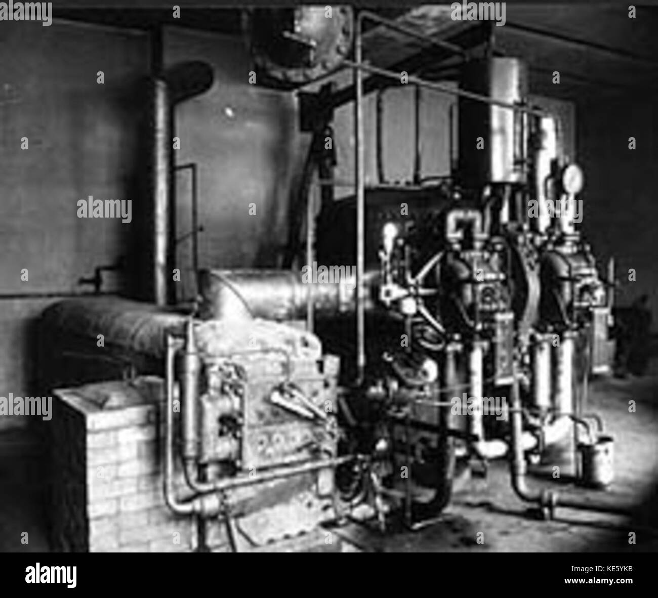 Aegidius Elling gas turbine 1906 Stock Photo - Alamy