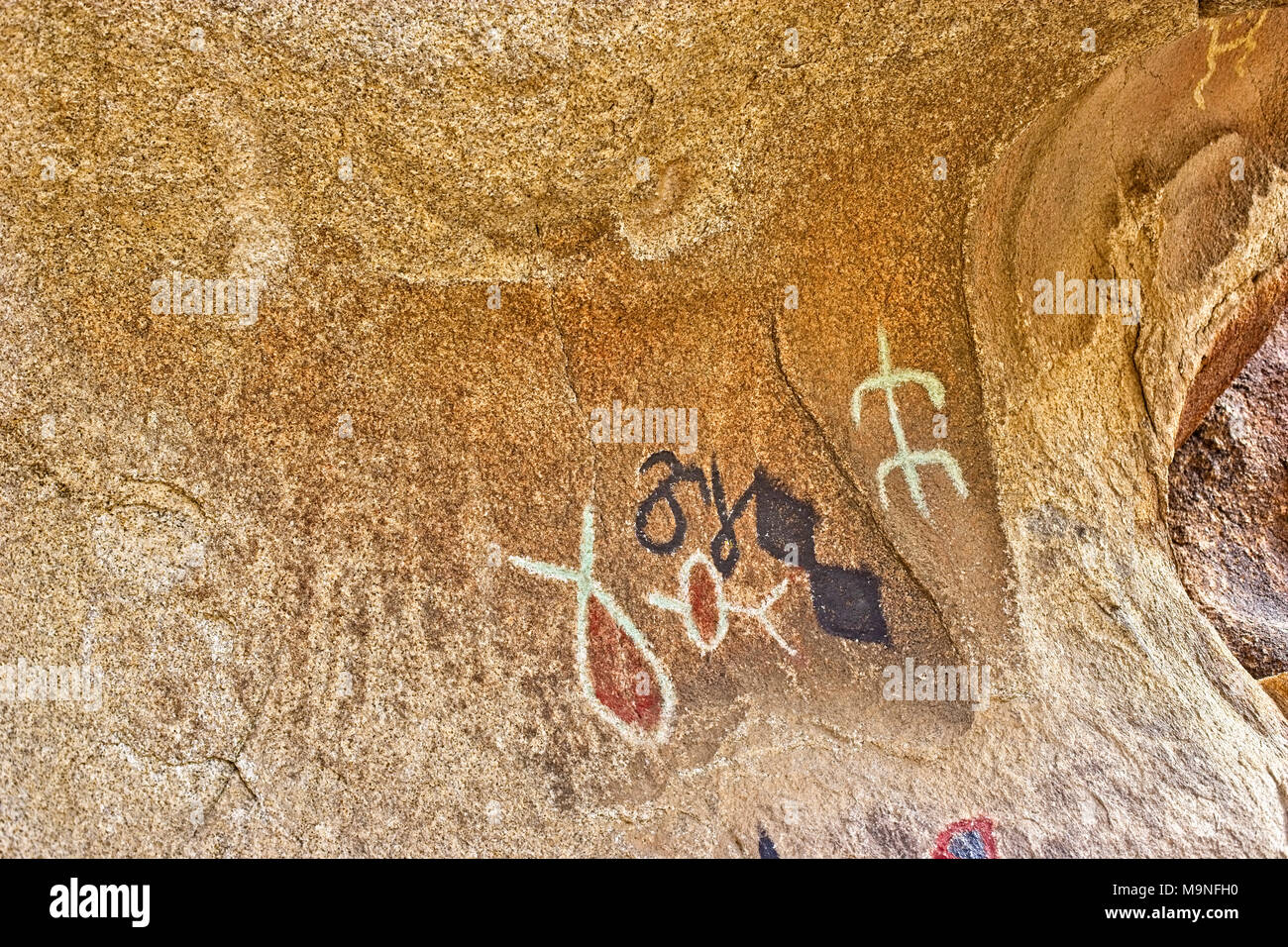 Unique Native American Petroglyphs Found In Caves In Joshua Tree