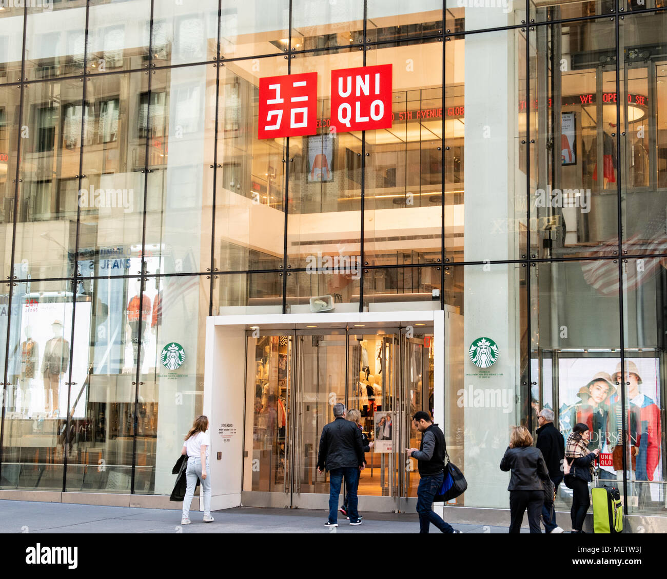 List 92+ Images uniqlo fifth avenue store photos Completed