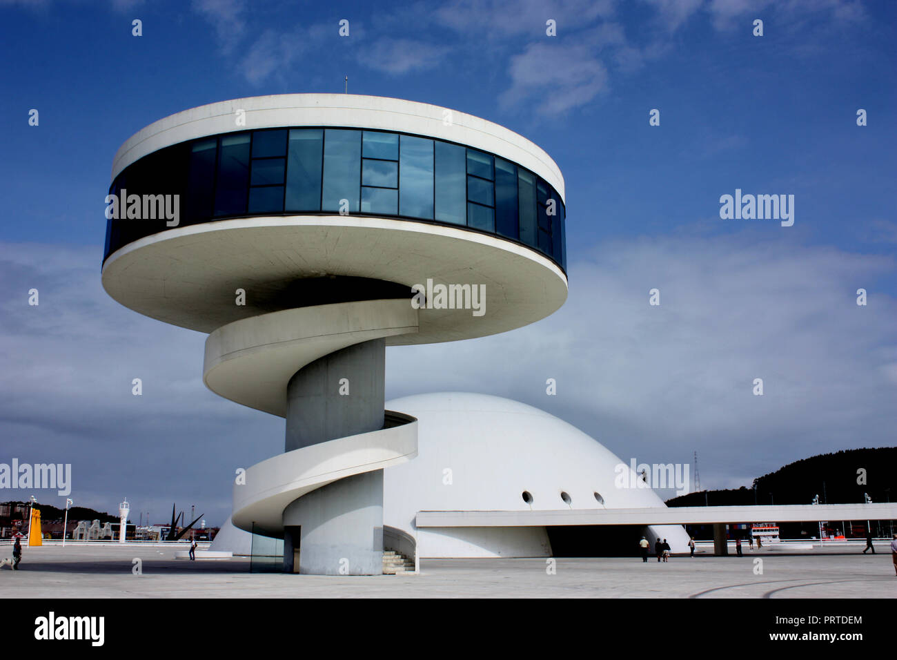 Oscar Niemeyer International Cultural Centre, Aviles, Asturias, Spain ...