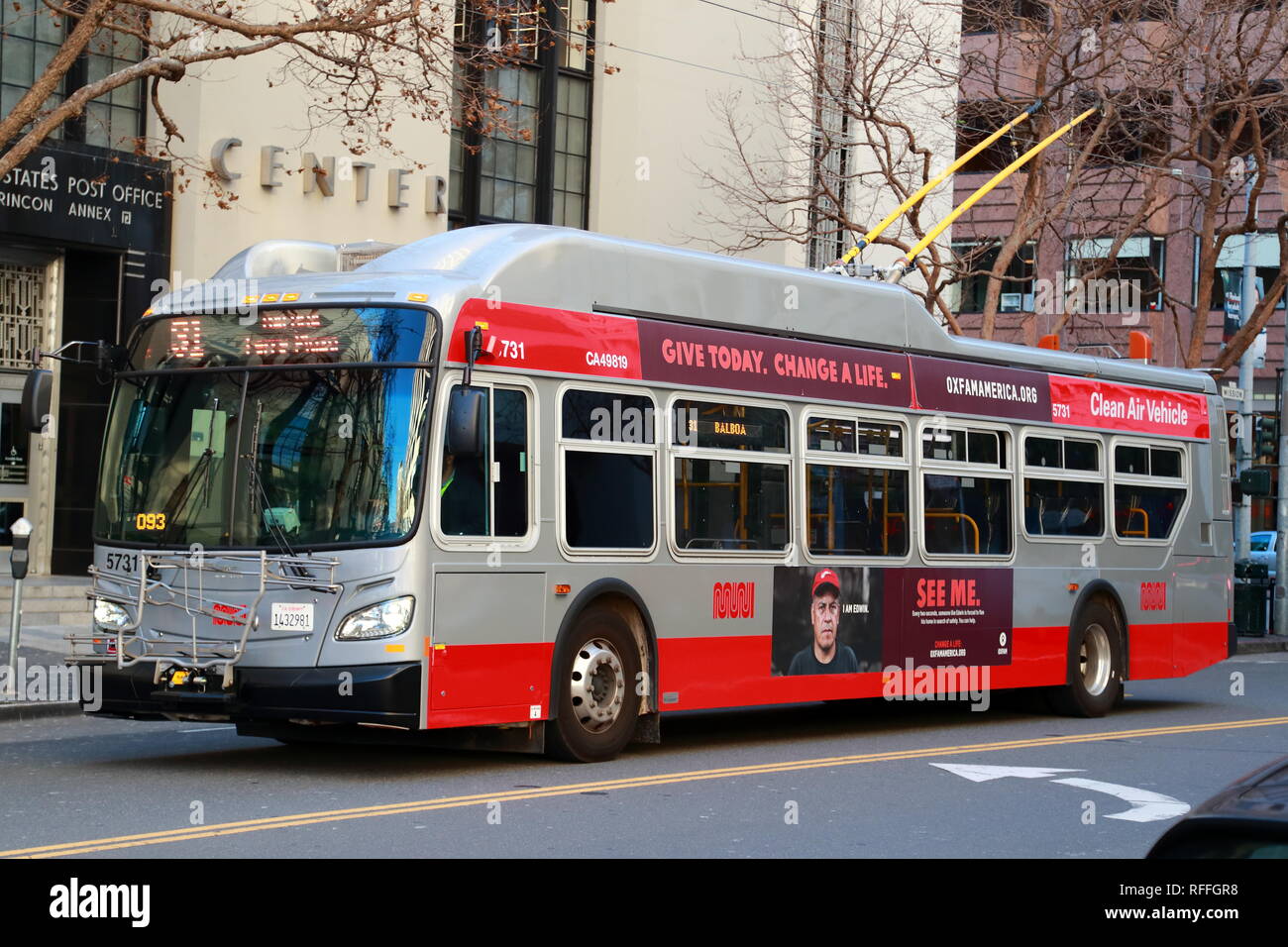 Electric powered bus in San Francisco, USA Stock Photo - Alamy