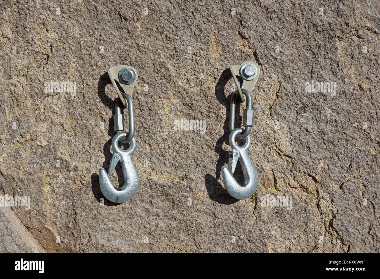 Rock Climbing Anchor In The Owens River Gorge With Mussy Hooks RX0WNF 