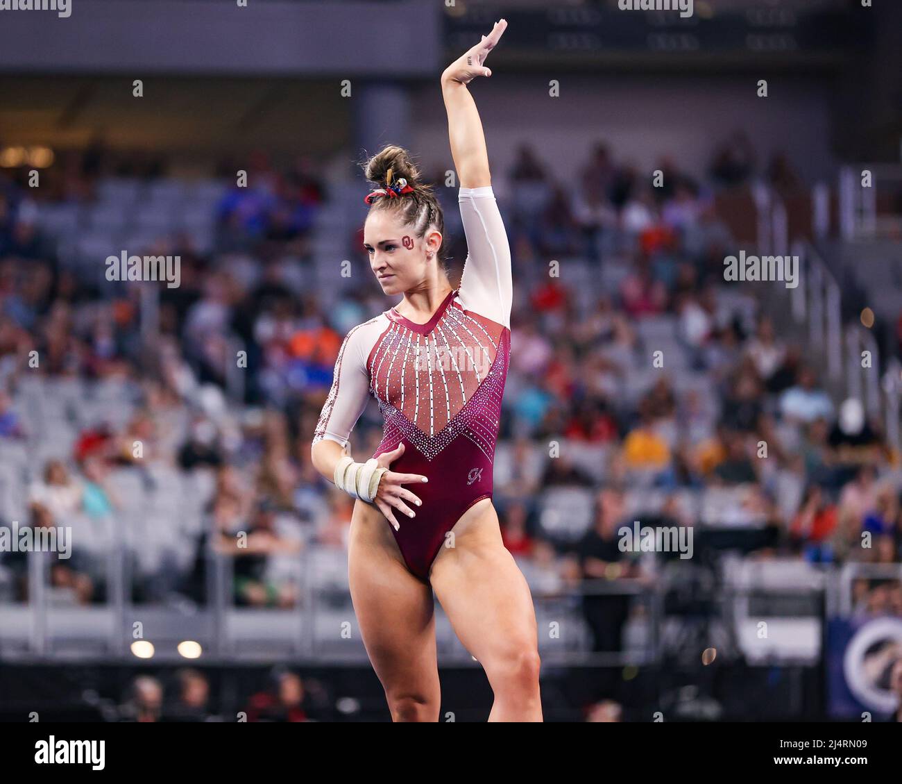 April 16, 2022: Oklahoma's Carly Woodard performs her floor routine ...