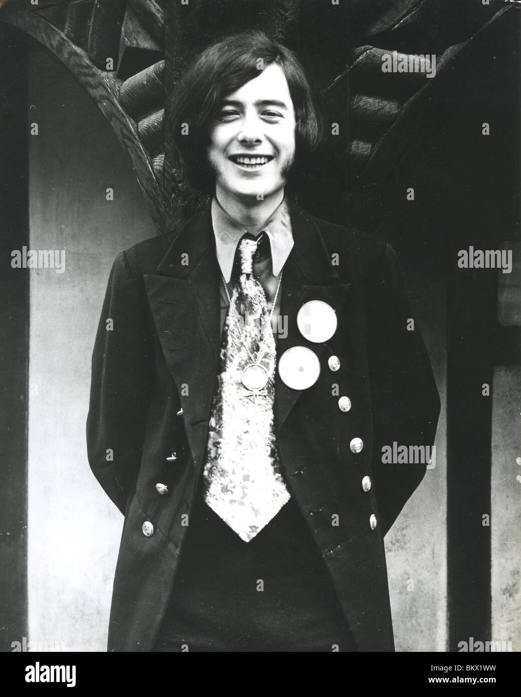 YARDBIRDS - Jimmy Page in 1966 Stock Photo - Alamy