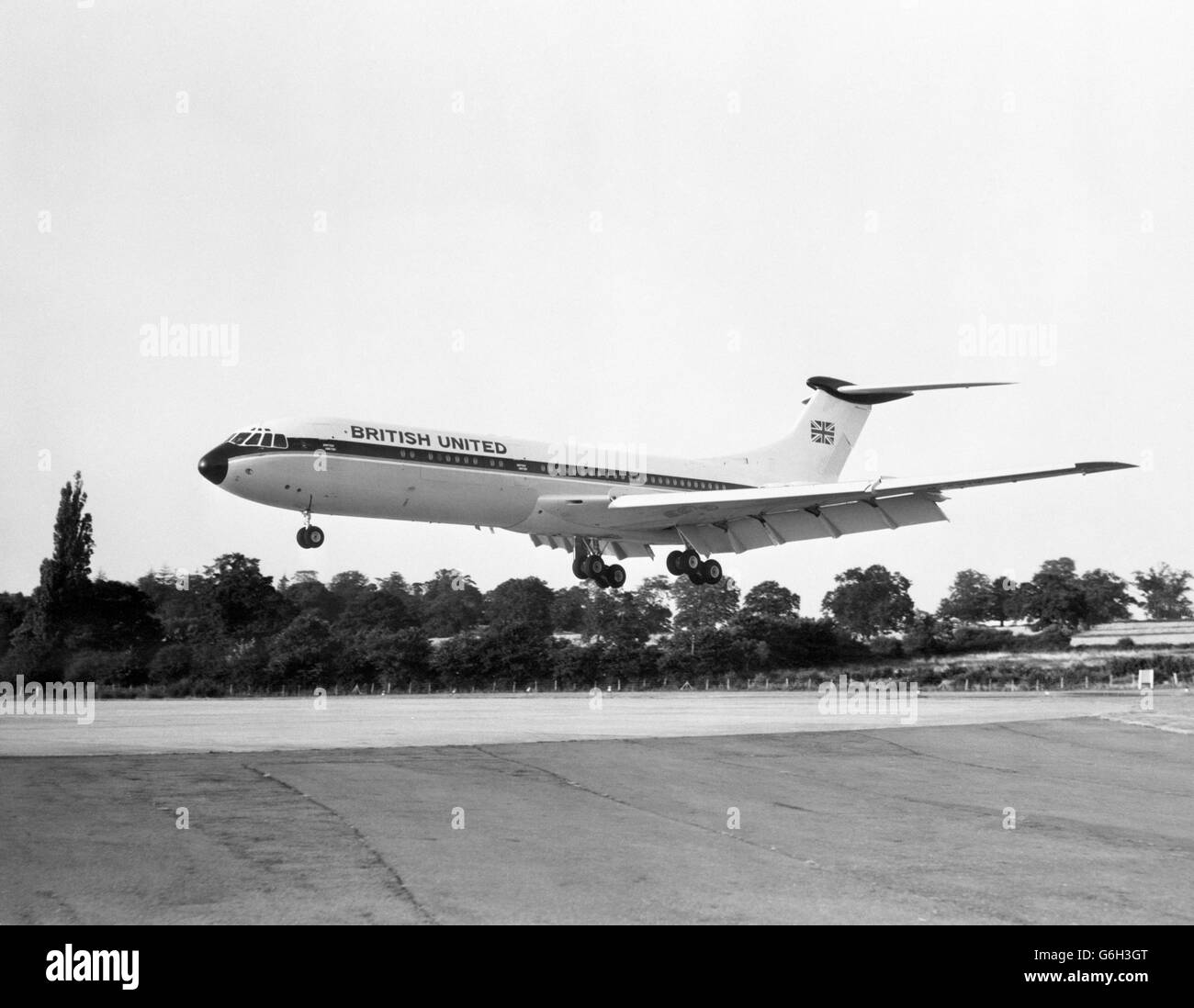 A picture from around 1963/1964 of a VC10 with BUA markings taking off ...