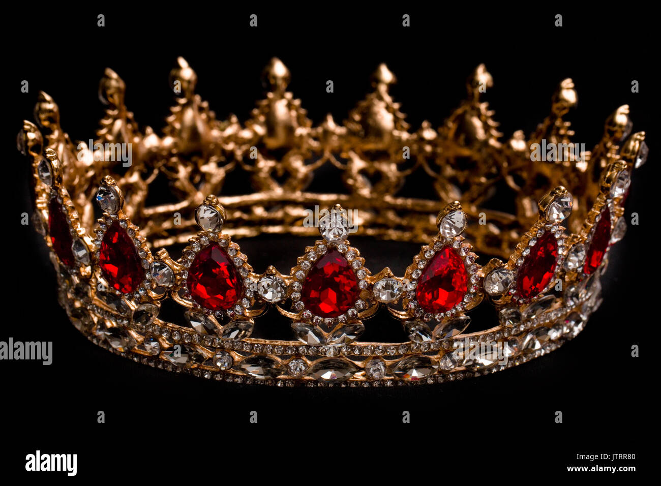 A King or Queen's Golden Crown Stock Photo - Alamy
