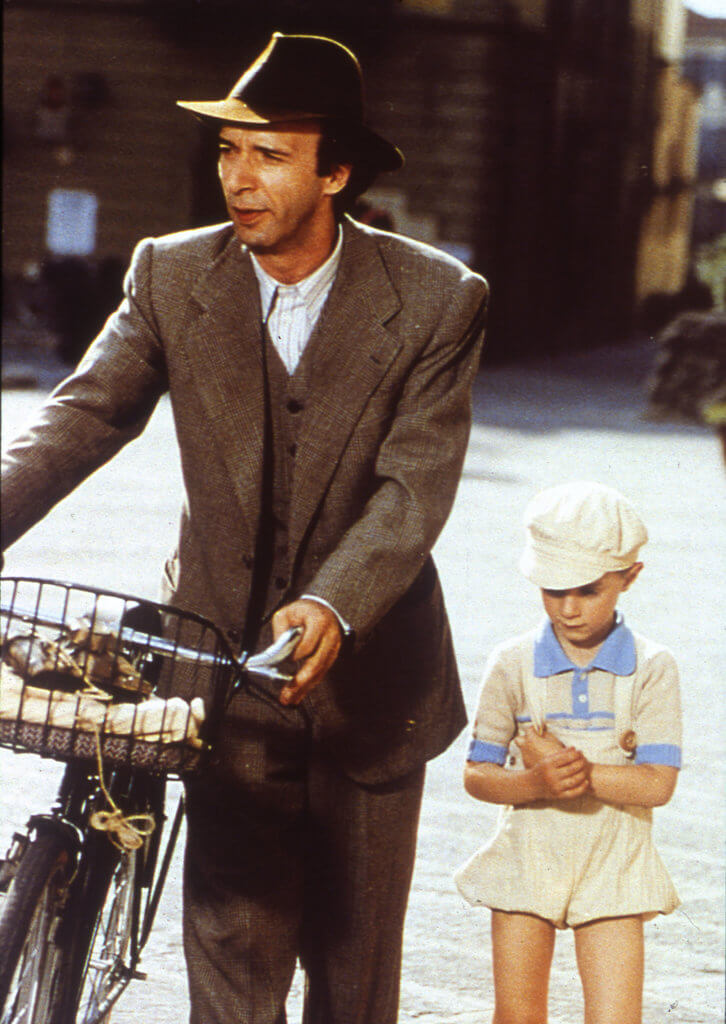 LIFE IS BEAUTIFUL 1997 Buena Vista film with Roberto Benigni